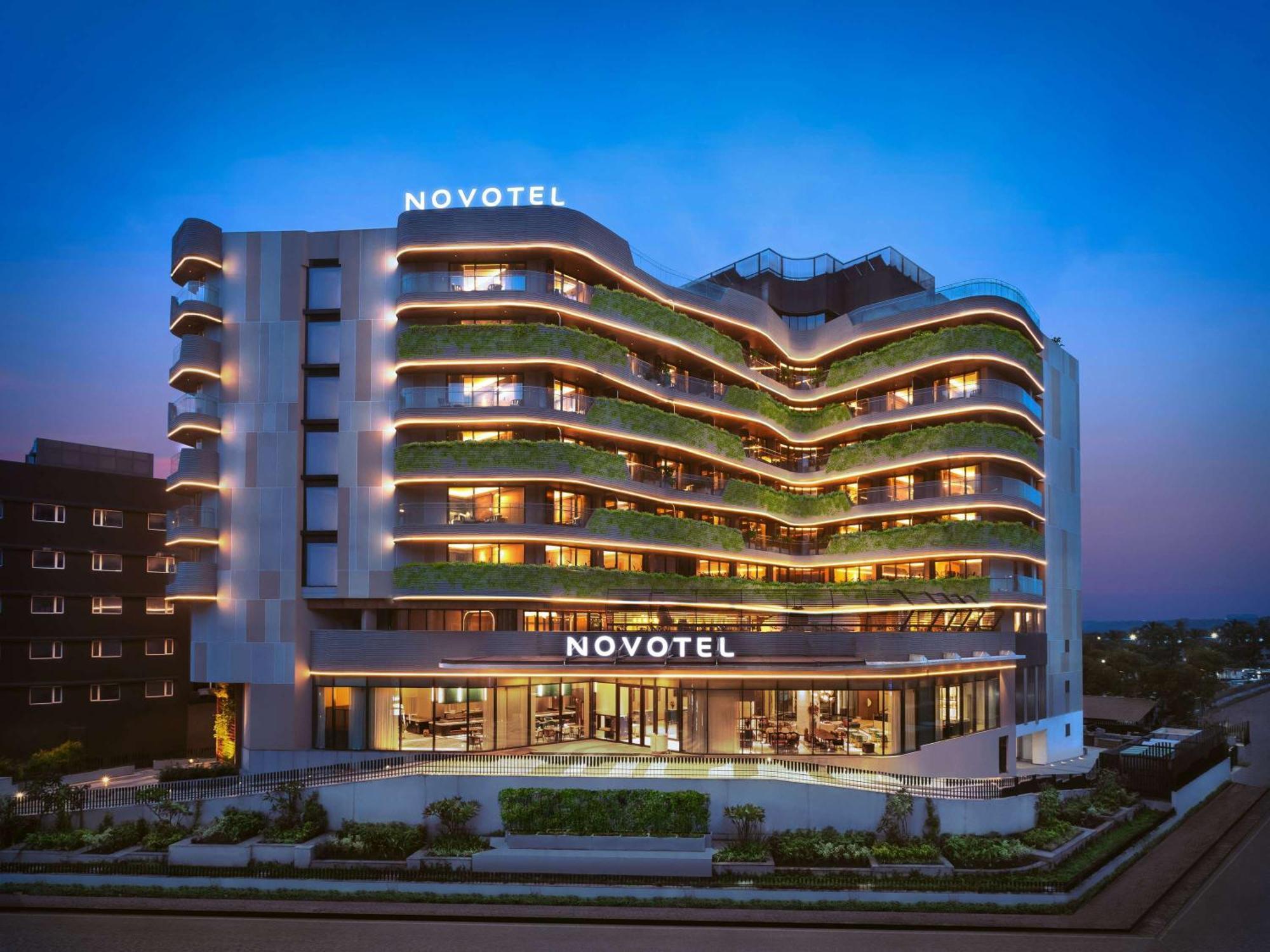 Novotel Goa Panjim Панаджі Екстер'єр фото
